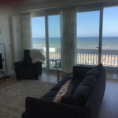 Seaview With Private Parking * Zandvoort