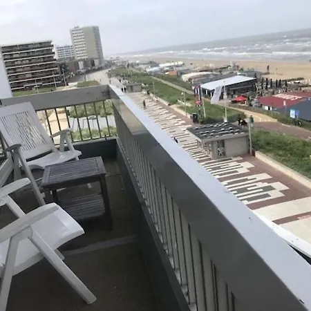 Seaview With Private Parking * ザントフォールト